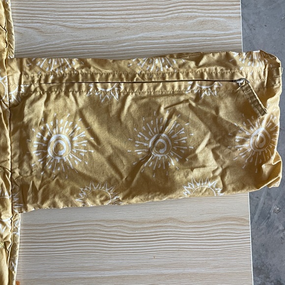 Sunshine Patterned Gold Packable Travel Baby Changing Pad - Picture 3 of 3